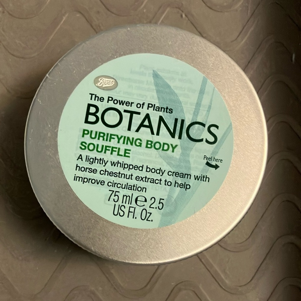 Boots Botanics Purifying Body Souffle